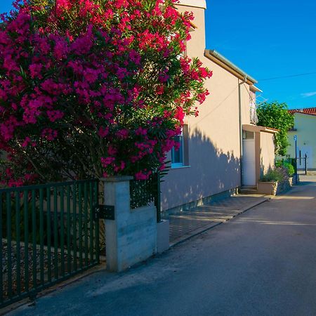 Apartments Anita Frane Vodice Buitenkant foto