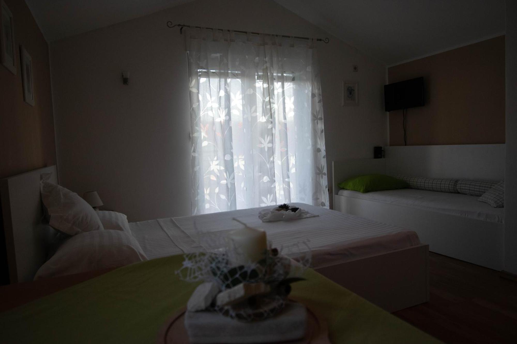 Apartments Anita Frane Vodice Buitenkant foto